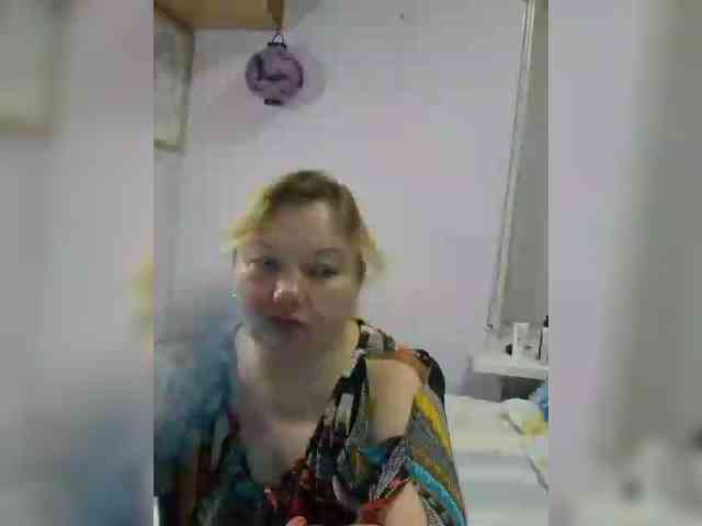 LucyAlexis webcam