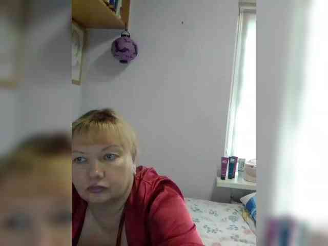 LucyAlexis webcam