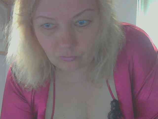 LucyAlexis webcam
