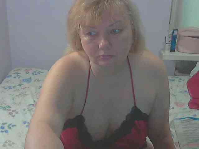 LucyAlexis webcam
