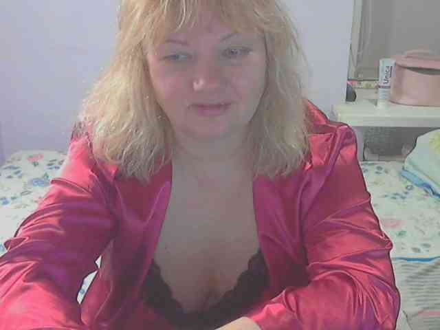 LucyAlexis webcam