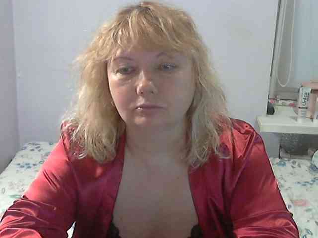 LucyAlexis webcam