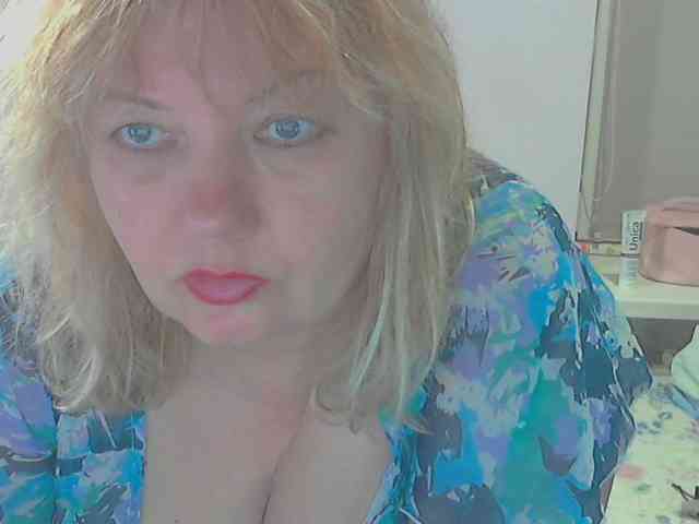 LucyAlexis webcam