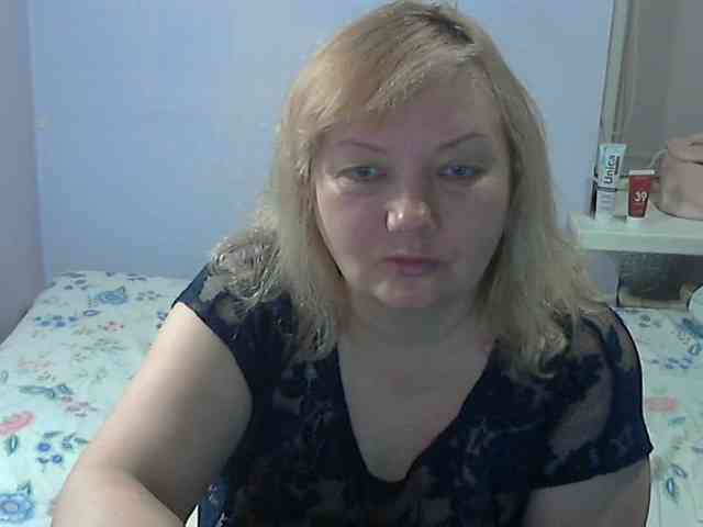 LucyAlexis webcam