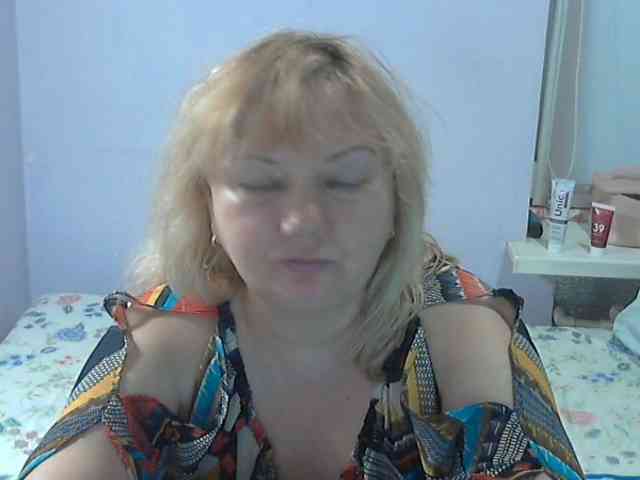 LucyAlexis webcam