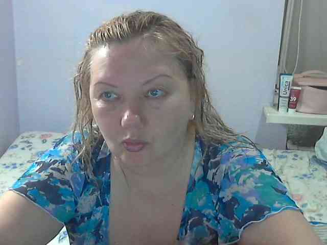 LucyAlexis webcam