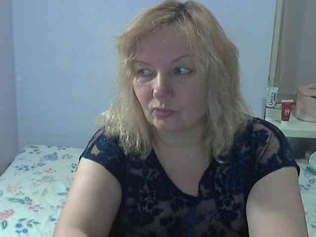 LucyAlexis webcam