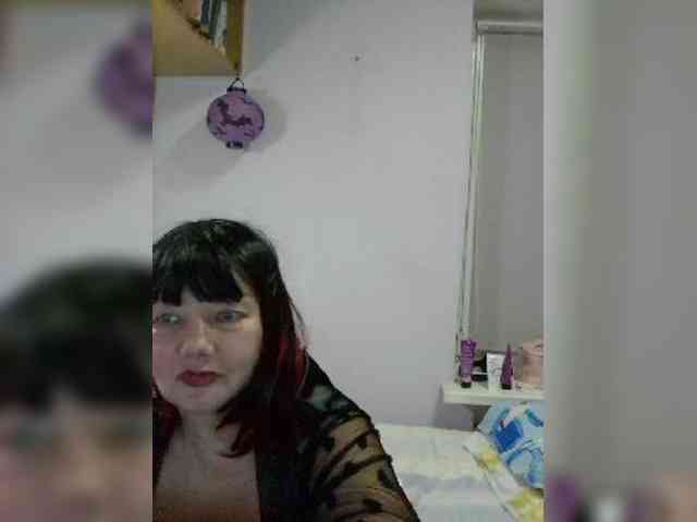 LucyAlexis webcam