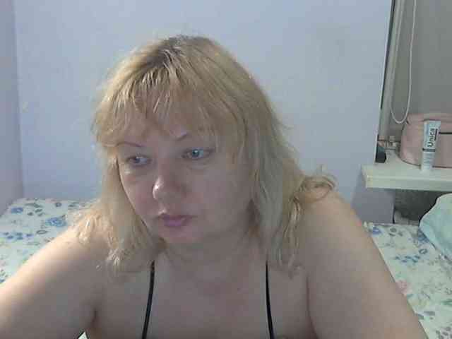LucyAlexis webcam