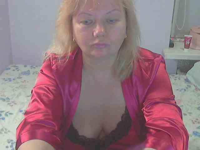 LucyAlexis webcam
