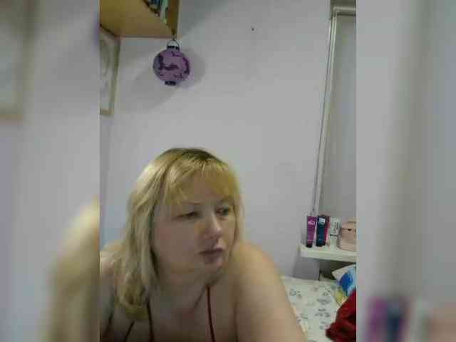 LucyAlexis webcam