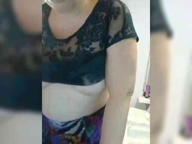 LucyAlexis webcam