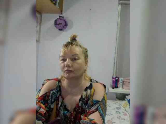 LucyAlexis webcam