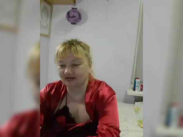 LucyAlexis webcam