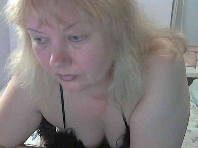 LucyAlexis webcam