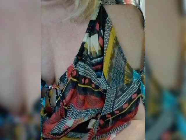 LucyAlexis webcam