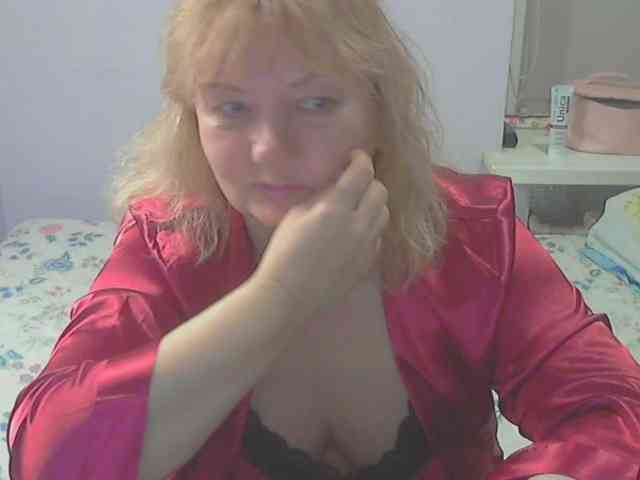 LucyAlexis webcam