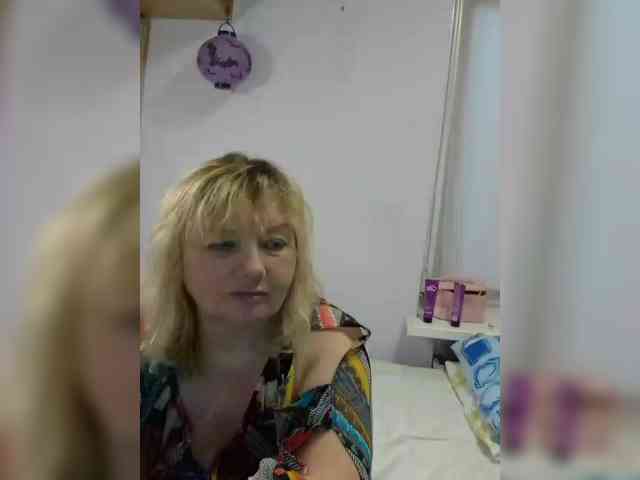 LucyAlexis webcam