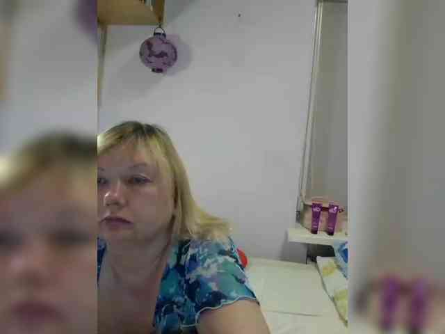 LucyAlexis webcam