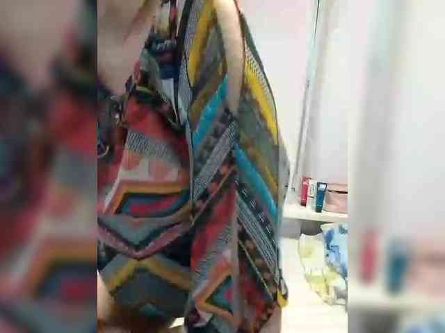LucyAlexis webcam