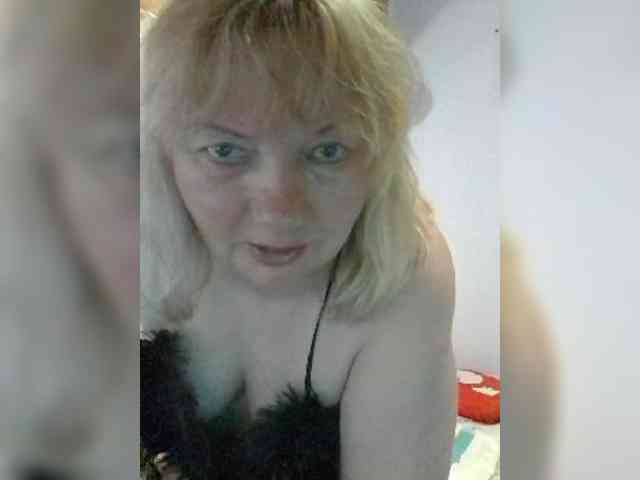 LucyAlexis webcam