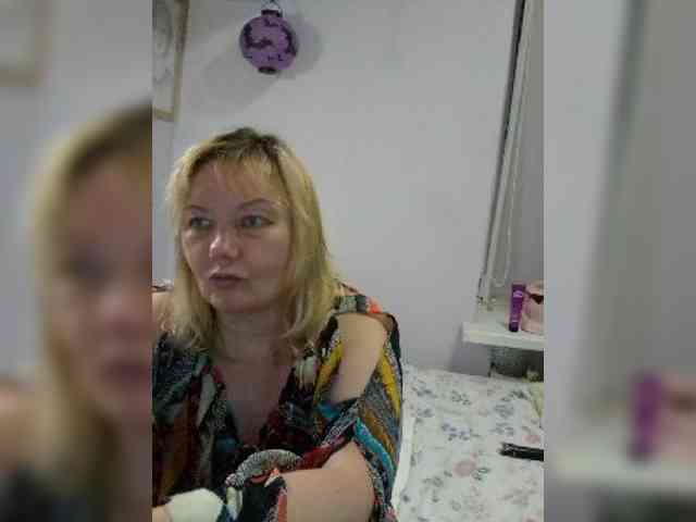 LucyAlexis webcam