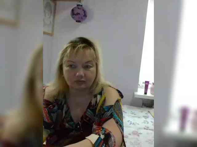 LucyAlexis webcam