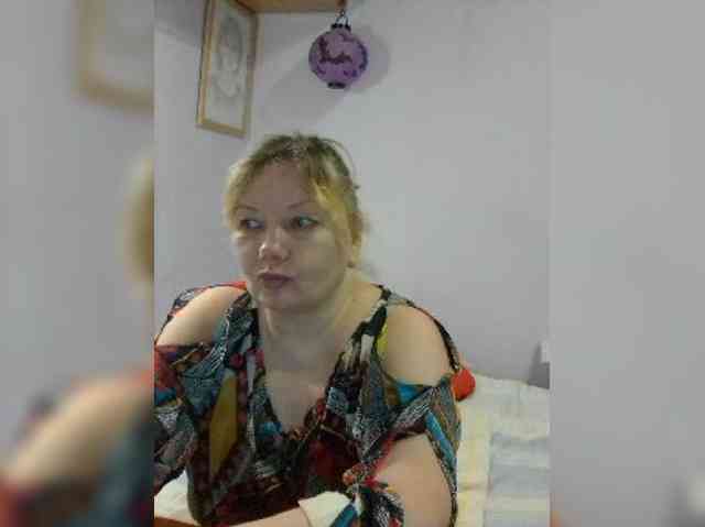 LucyAlexis Live Webcam on BongaCams