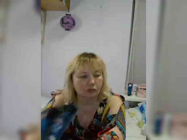 LucyAlexis webcam