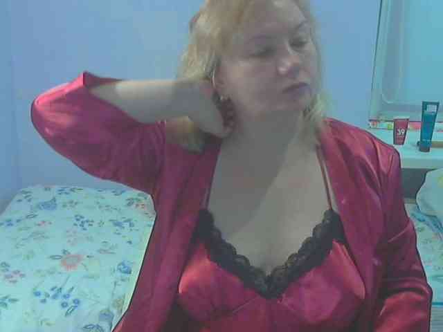 LucyAlexis webcam