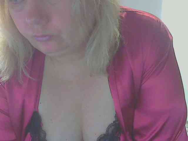 LucyAlexis webcam
