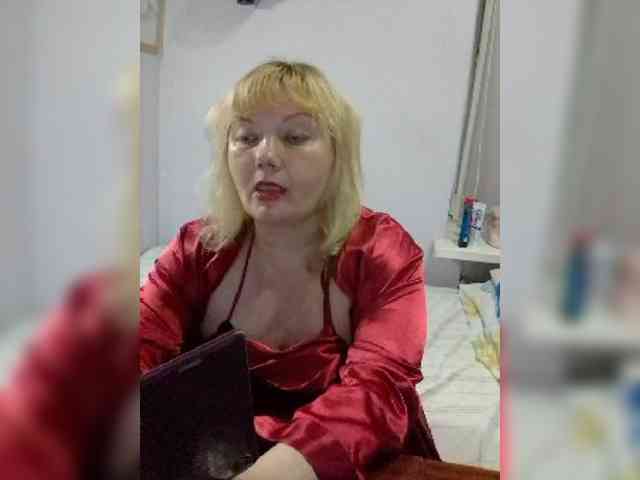 LucyAlexis webcam
