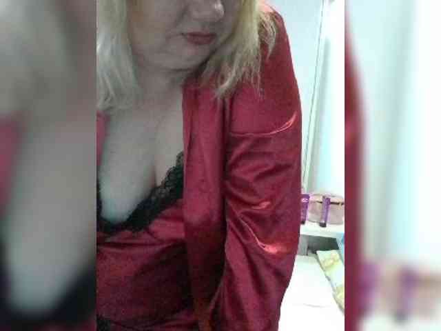 LucyAlexis webcam