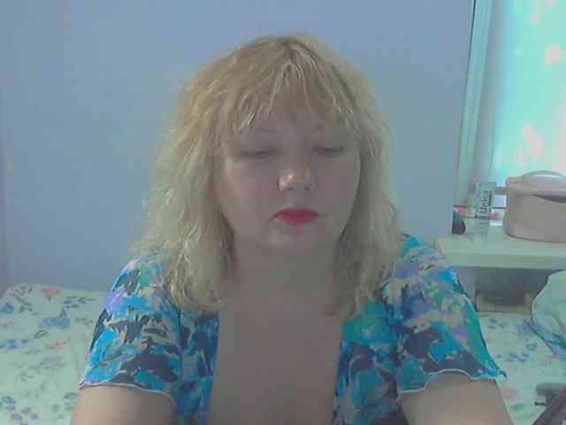 LucyAlexis webcam