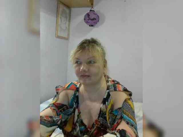 LucyAlexis webcam