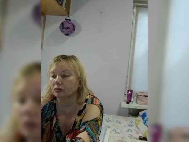 LucyAlexis webcam