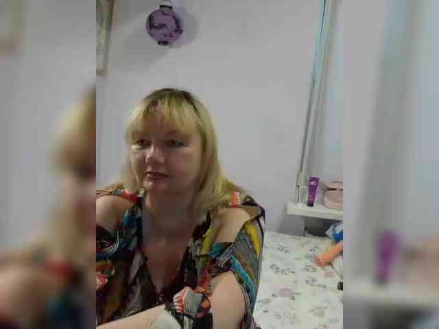 LucyAlexis webcam