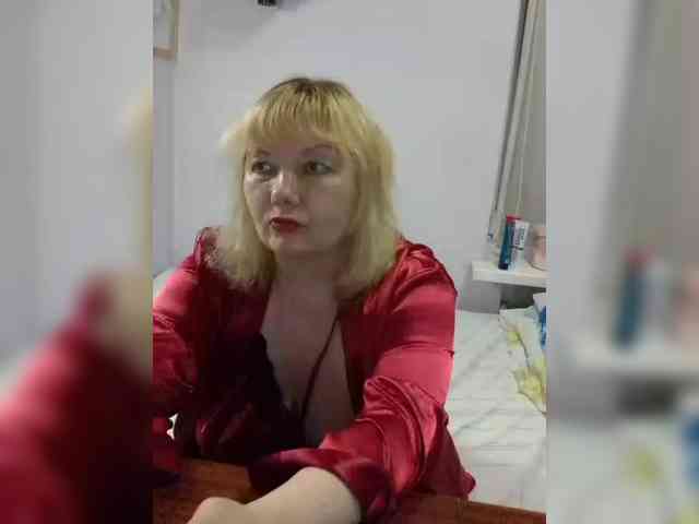 LucyAlexis webcam