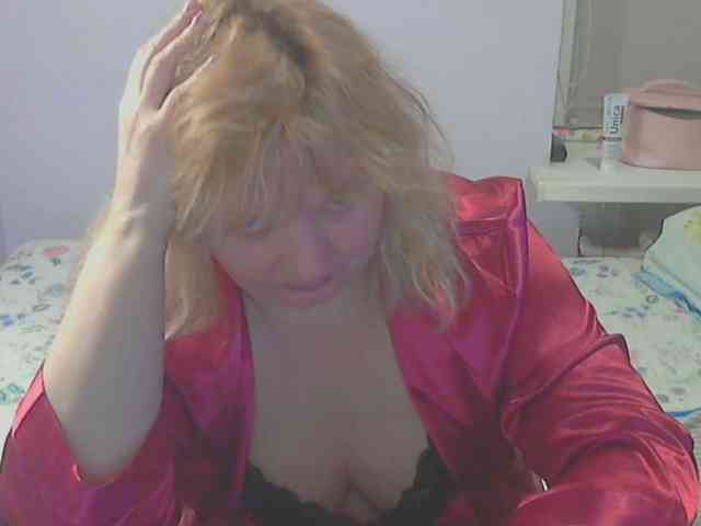 LucyAlexis webcam