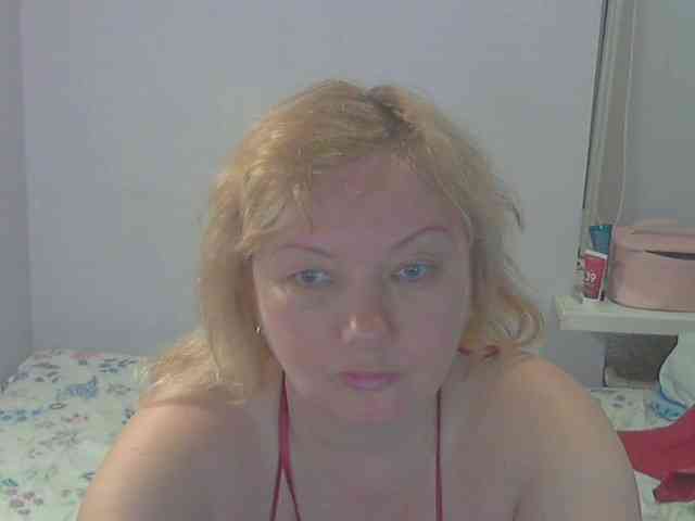 LucyAlexis webcam