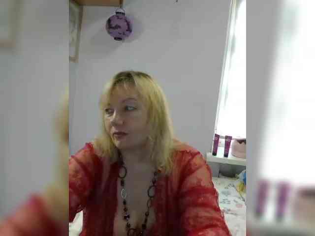 LucyAlexis webcam