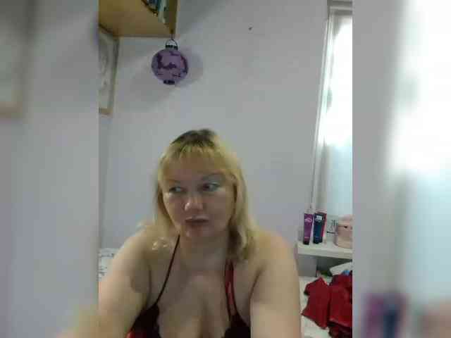 LucyAlexis webcam