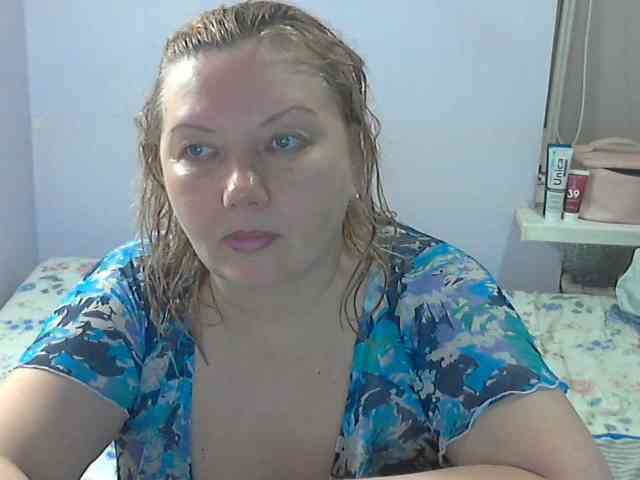 LucyAlexis webcam