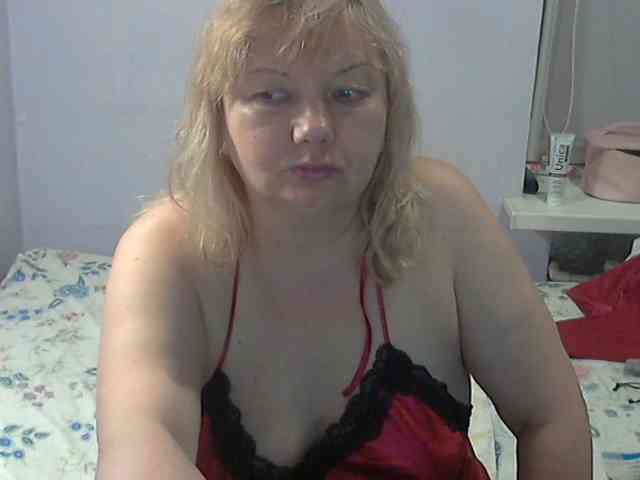 LucyAlexis webcam