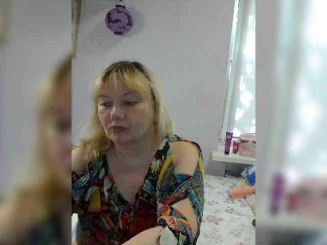 LucyAlexis webcam
