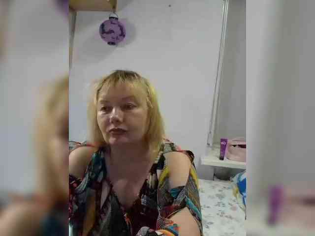 LucyAlexis webcam