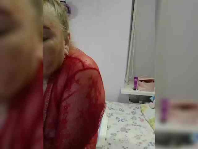 LucyAlexis webcam
