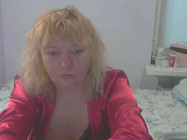 LucyAlexis webcam