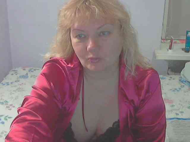 LucyAlexis webcam