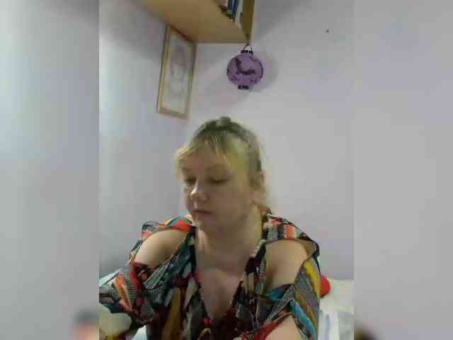 LucyAlexis webcam